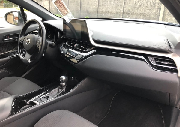 Toyota C-HR cena 75900 przebieg: 164000, rok produkcji 2018 z Mrągowo małe 704
